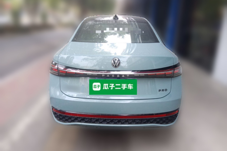 大众 帕萨特 2025款 Pro 380TSI 星空龙尊版车身外观6