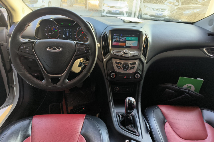 奇瑞 艾瑞泽5 2017款 SPORT 1.5T 手动豪华版中控内饰7002