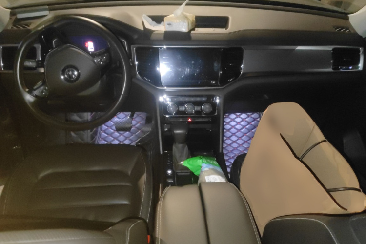 大众 途昂 2020款 330TSI 两驱豪华版 国VI中控内饰12