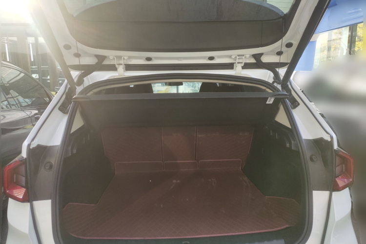 宝马iX1 2023款 eDrive25L X设计套装中控内饰23