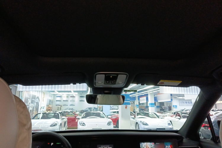 理想汽车 理想ONE 2021款 增程6座版局部细节22