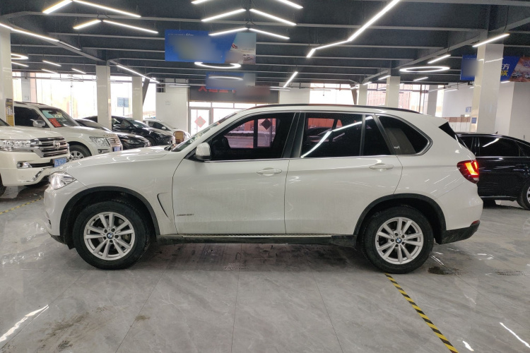 宝马X5(进口) 2015款 xDrive28i车身外观6003