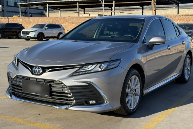 丰田 凯美瑞 2023款 2.0G 豪华版车身外观6005