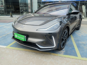 智己汽车 智己LS7 2025款 焕新版 Ultra
