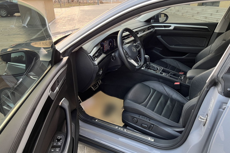 一汽-大众CC 2021款 猎装车 380TSI 猎心版中控内饰7005