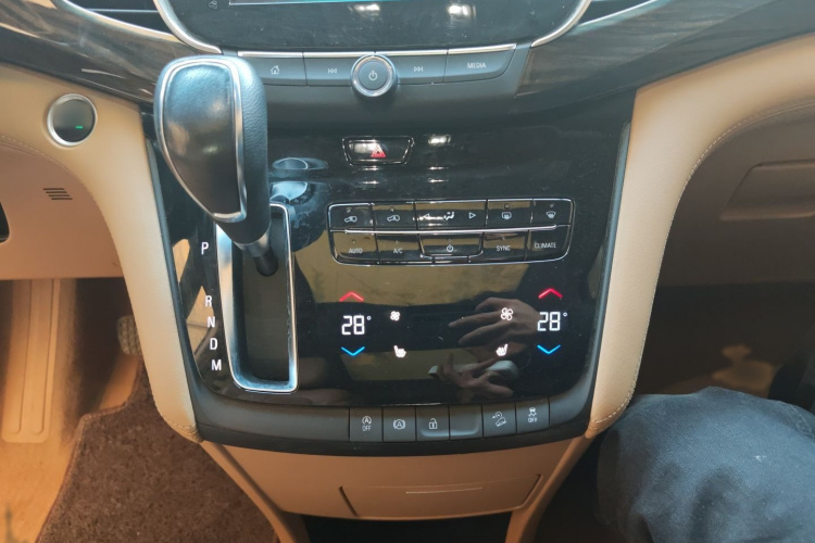 别克GL8 2017款 ES 28T 豪华型 国V局部细节18