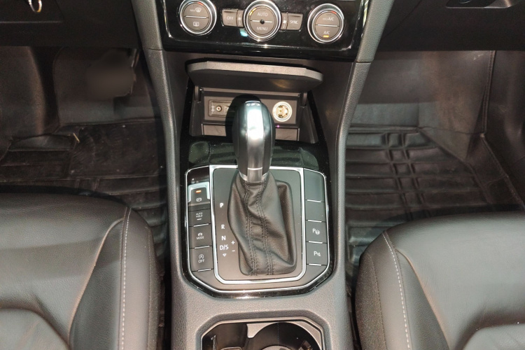 大众 高尔夫(进口) 2015款 1.4TSI Sportsvan局部细节18