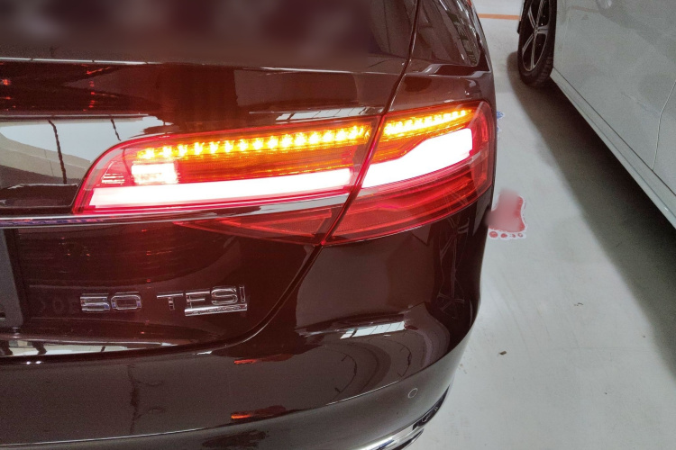 奥迪A8 2016款 A8L 45 TFSI quattro时尚型车身外观6006