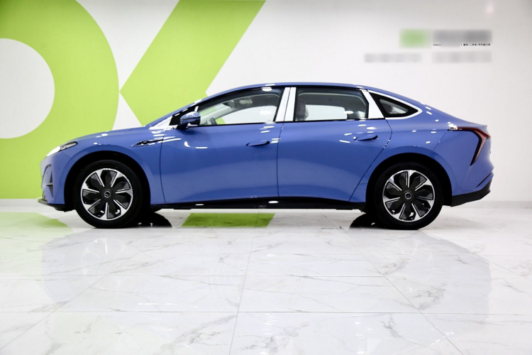 红旗天工05 2025款 550智选版车身外观6002