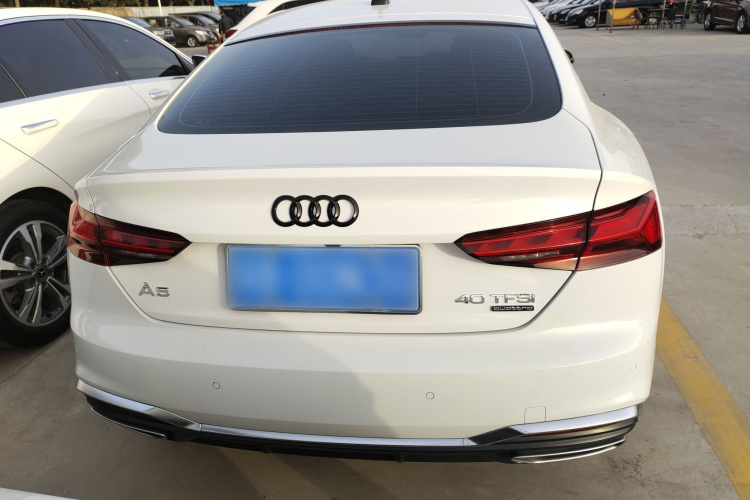 奥迪A5 2023款 Sportback 40 TFSI quattro 豪华动感型车身外观6