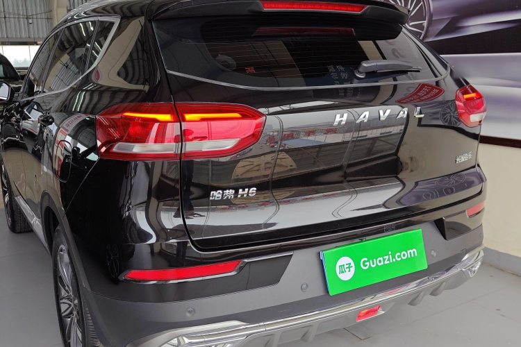 哈弗H6 2021款 1.5T 自动冠军版车身外观6