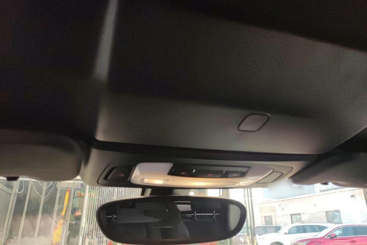 宝马2系(进口) 2018款 220i 敞篷轿跑车 运动设计套装中控内饰22