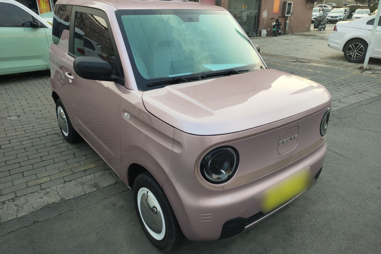 吉利银河 2023款 熊猫mini 200km 耐力熊车身外观3