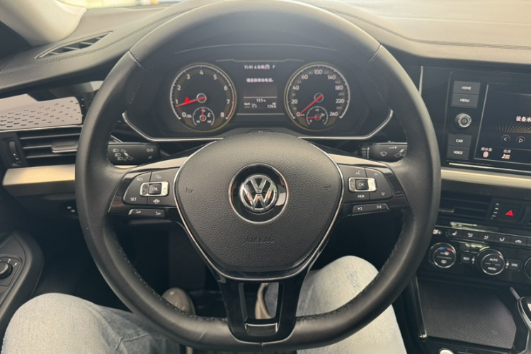 大众 帕萨特 2019款 330TSI 精英版 国VI局部细节13