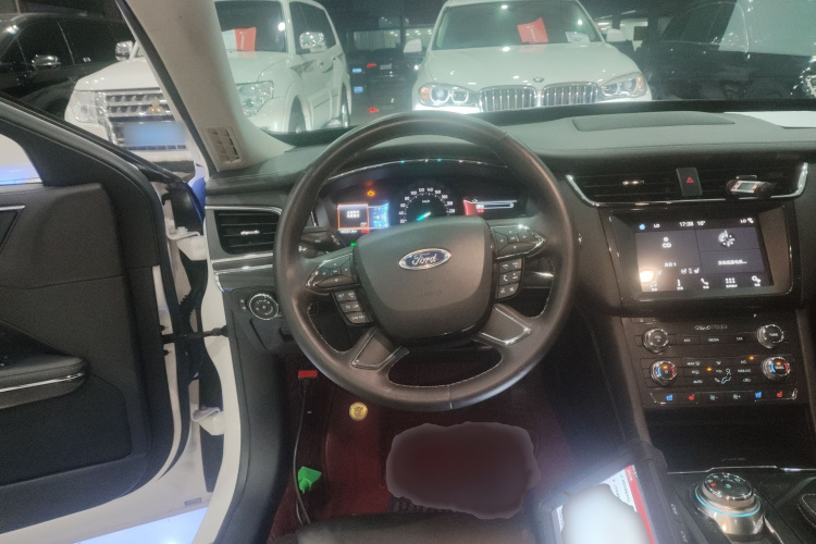 福特 金牛座 2017款 改款 EcoBoost 245 时尚型局部细节13