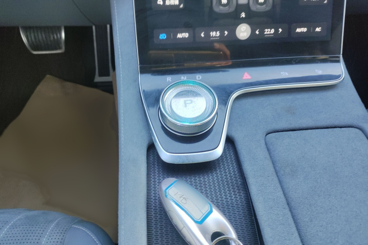 岚图汽车 岚图追光 2023款 四驱标准版局部细节18