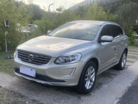 沃尔沃XC60 2017款 T5 智进版