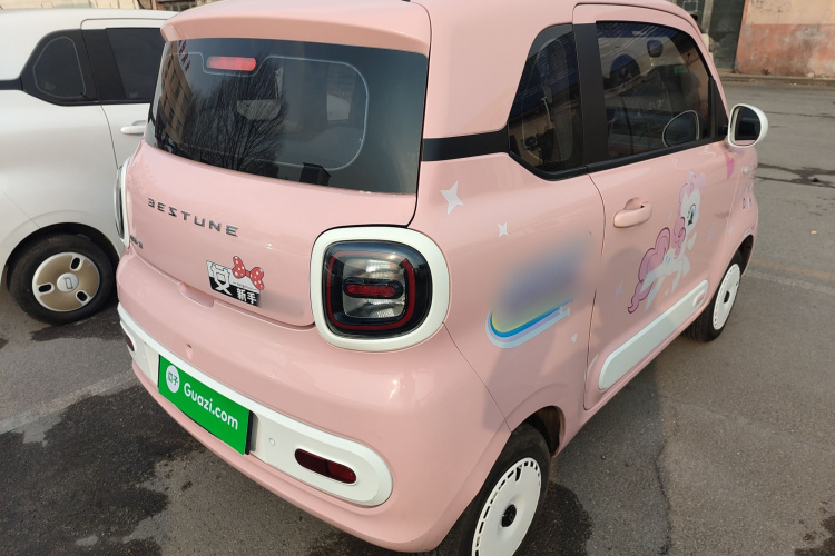 奔腾小马 2025款 222km 灵动马车身外观7