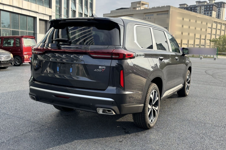 星途揽月 2026款 400T 两驱星辰版 7座车身外观6005