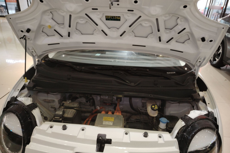 长安启源 长安Lumin 2023款 205km 香沁款机舱底盘24