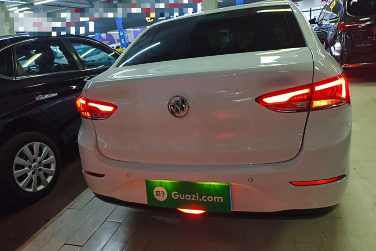 别克 英朗 2021款 改款 典范 1.5L 自动精英型车身外观6004