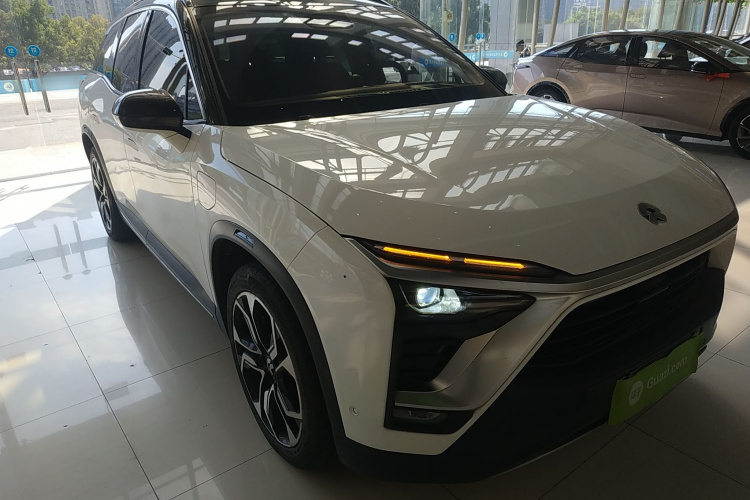 蔚来ES8 2018款 创始版车身外观6002