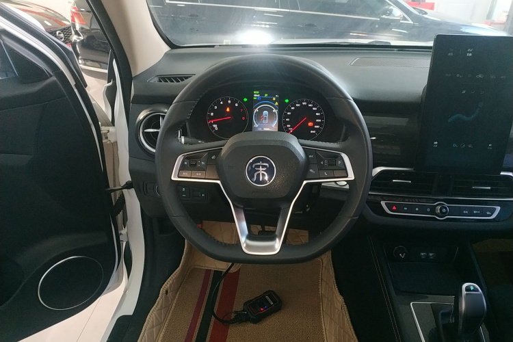 比亚迪 宋 2021款 经典版 1.5T 自动精英型中控内饰13