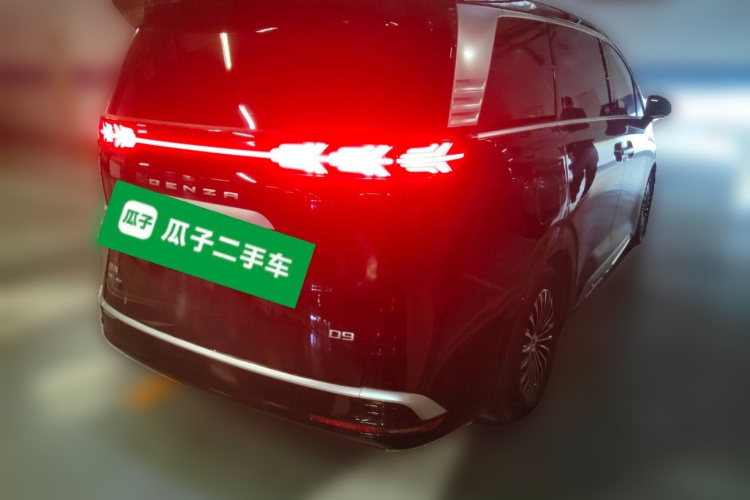 腾势D9 2022款 DM-i 970 四驱旗舰型车身外观6005