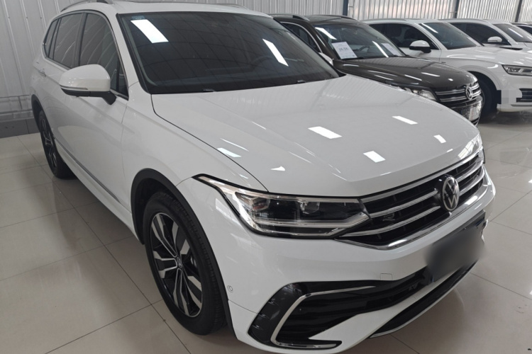 大众 途观L 2025款 出众款 330TSI 自动两驱R-Line龙耀版车身外观6002