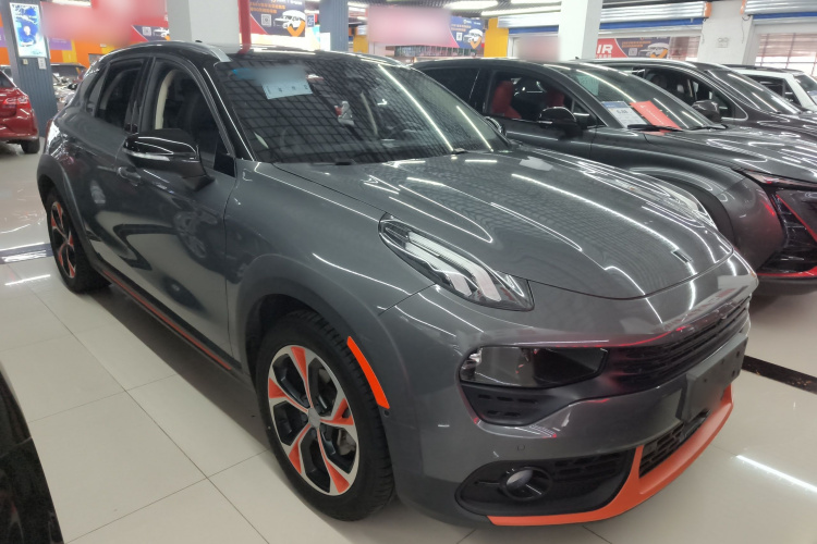 领克02 2020款 1.5T DCT两驱耀Pro版车身外观6002