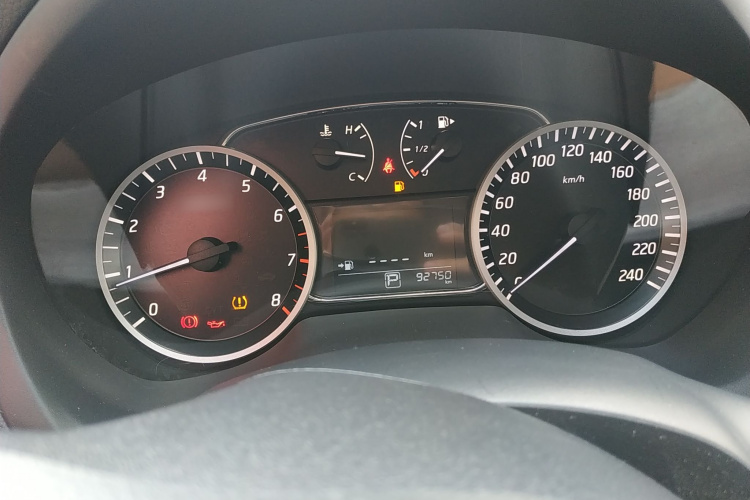 日产 轩逸 2022款 经典 1.6XE CVT舒适版局部细节14