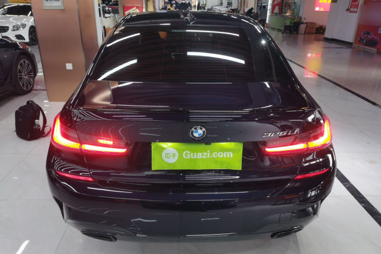 宝马3系 2022款 改款 325Li M运动曜夜套装车身外观6004