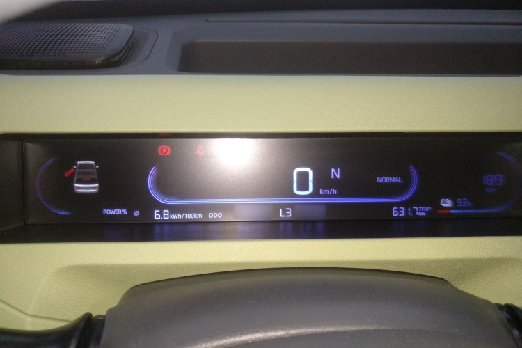 吉利银河 2024款 熊猫mini 200km 耐力熊局部细节14