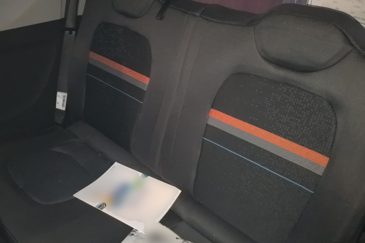 五菱汽车 宏光MINIEV 2020款 悦享款 磷酸铁锂中控内饰21