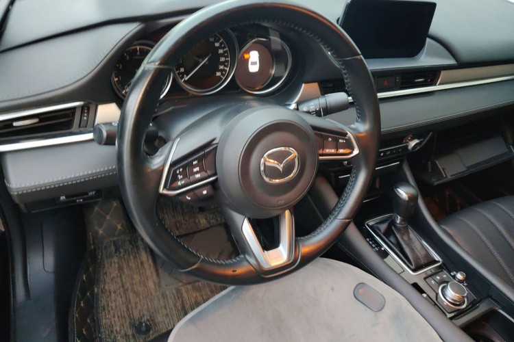 马自达 阿特兹 2020款 2.0L 蓝天豪华版局部细节13