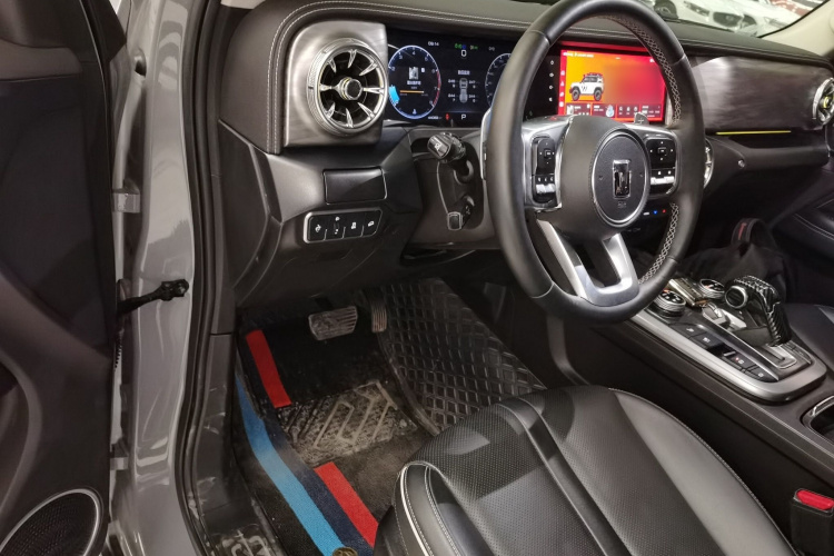 坦克300 2023款 城市版 2.0T 很有型中控内饰7003