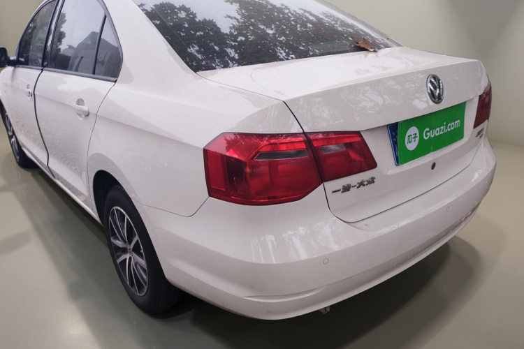 大众 捷达 2016款 1.6L 25周年纪念版车身外观5