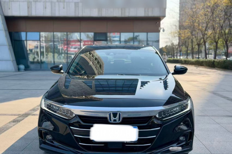 本田 雅阁 2022款 锐·混动 2.0L 锐领版车身外观6005