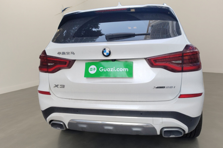 宝马X3 2021款 xDrive28i 豪华套装车身外观6