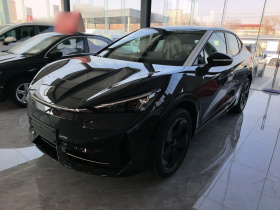 大众 ID.UNYX 与众 2025款 Pure