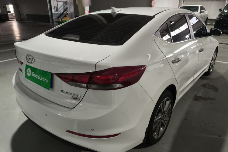 现代 领动 2016款 1.6L 自动智炫·精英型车身外观7