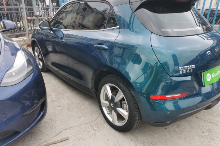 欧拉好猫 2022款 400km标准续航 豪华型 三元锂车身外观4