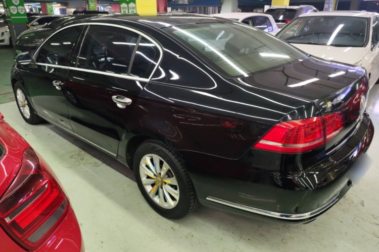 大众 迈腾 2013款 1.8TSI 领先型车身外观4