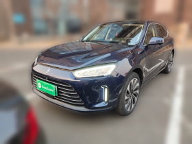 鸿蒙智行 问界M5 2022款 增程四驱至臻版