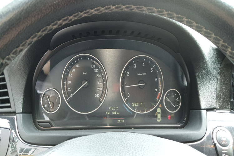 宝马5系 2014款 520Li 典雅型局部细节14