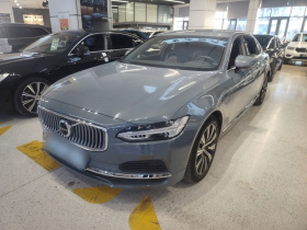 沃尔沃S90新能源 2022款 T8 E驱混动 智逸豪华版