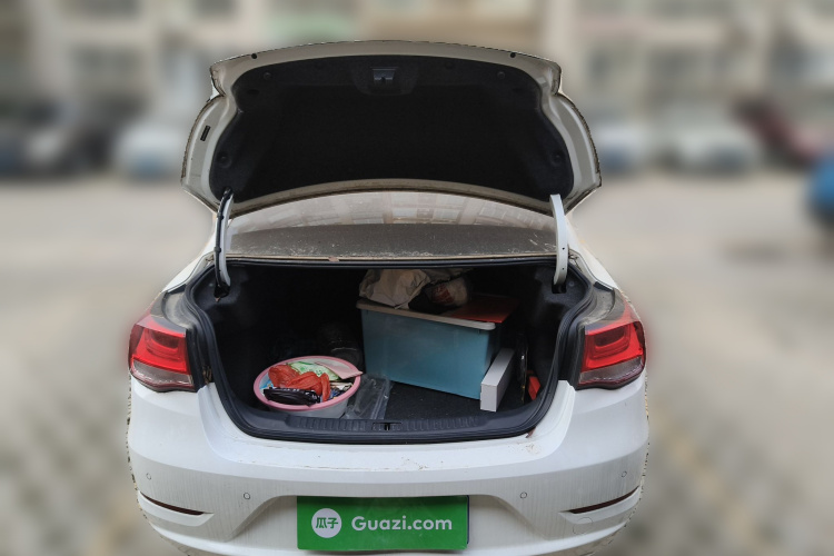 雪佛兰 迈锐宝 2018款 530T 自动舒适版中控内饰23