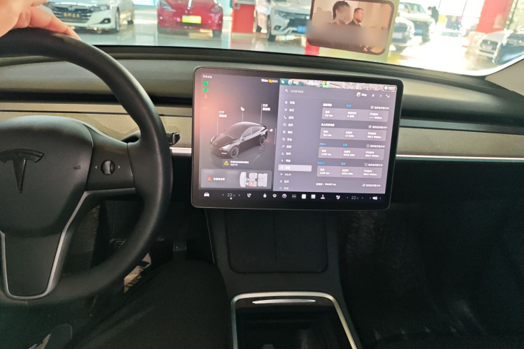 特斯拉 Model Y 2023款 后轮驱动版中控内饰12