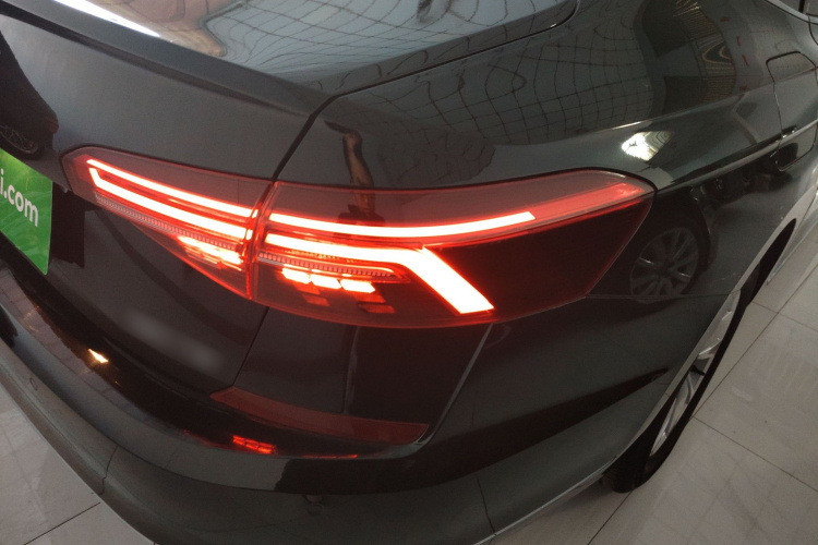 大众 帕萨特 2020款 改款 280TSI 商务版 国VI车身外观6006