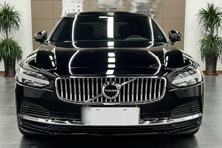 沃尔沃S90新能源 2024款 插电式混动 四驱长续航智逸豪华版车身外观6004